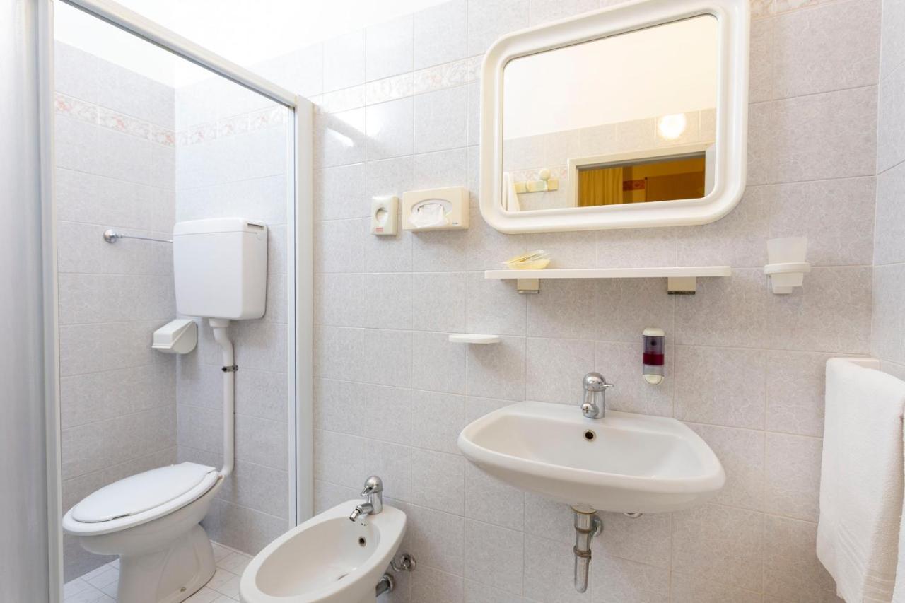 Hotel Franca Bellaria-Igea Marina Dış mekan fotoğraf